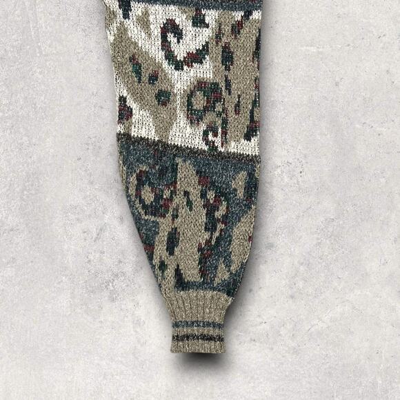 ★ Vintage (90’s) Abstract Patterned Cozy Knit “Grandpa” Sweater by Method ★ - Picture 4 of 7